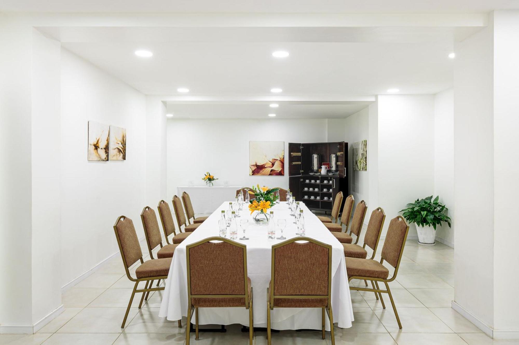 Sheraton Salta Hotel Экстерьер фото