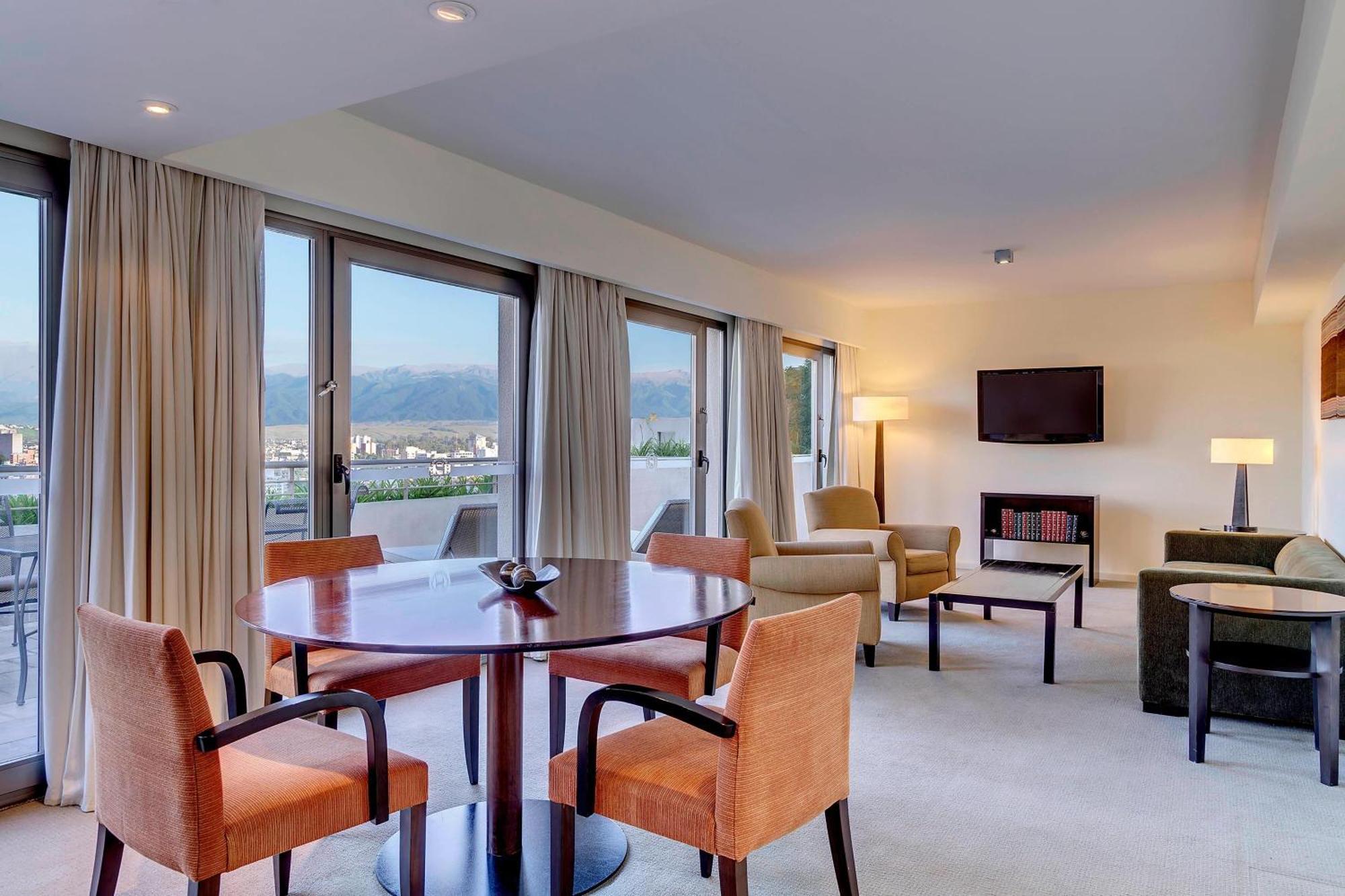 Sheraton Salta Hotel Экстерьер фото